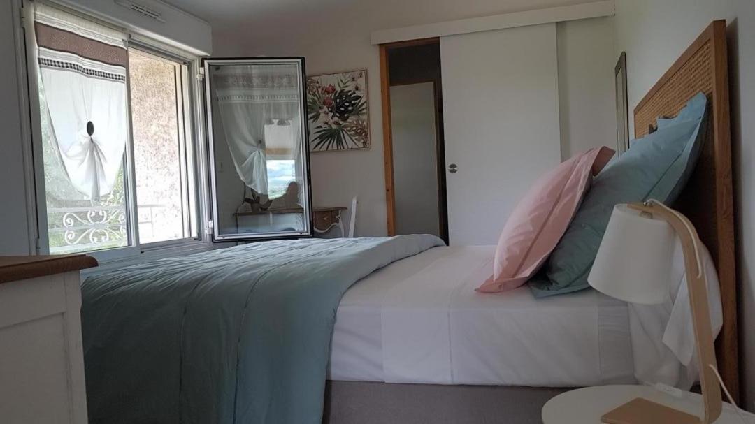 Relais De Navon Bed & Breakfast Saint-Joseph  Bagian luar foto